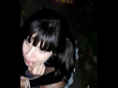 ❤️ Op strjitte swollen penis yn ruil foar snoep Just porno op fy.sex78.ru