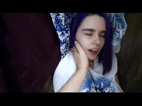 ❤️ Fûn myn suster yn 'e kast en holp har cum Just porno op fy.sex78.ru